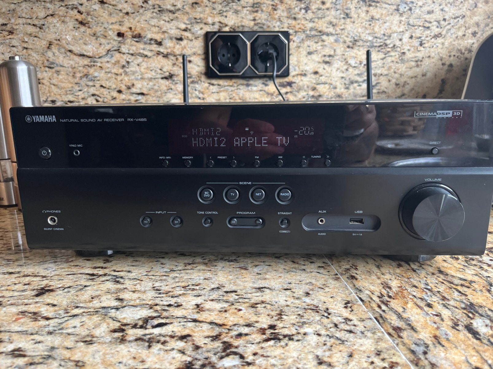 Foto 4 van Receiver Yamaha RX-V485