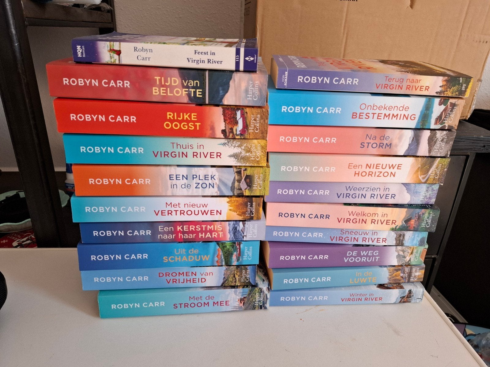 20 boeken van Virgin River in een koop, Ophalen