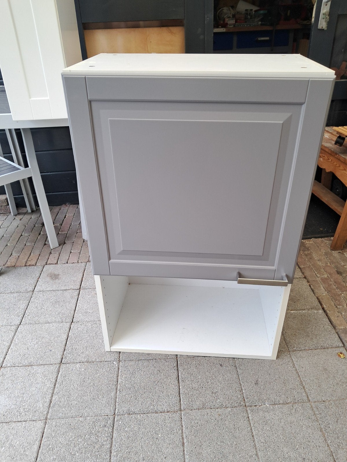 IKEA hangkastje met half deurtje, grijs, Huis en Inrichting, Kasten | Overige, Ophalen, Gebruikt