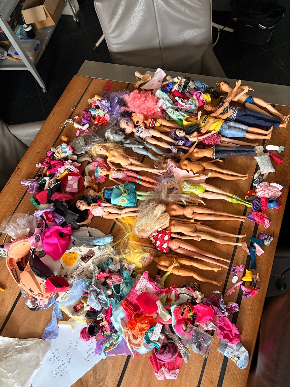 Grote set Barbie, Ken & Disney poppen met accessoires, Ophalen of Verzenden, Gebruikt, Barbie