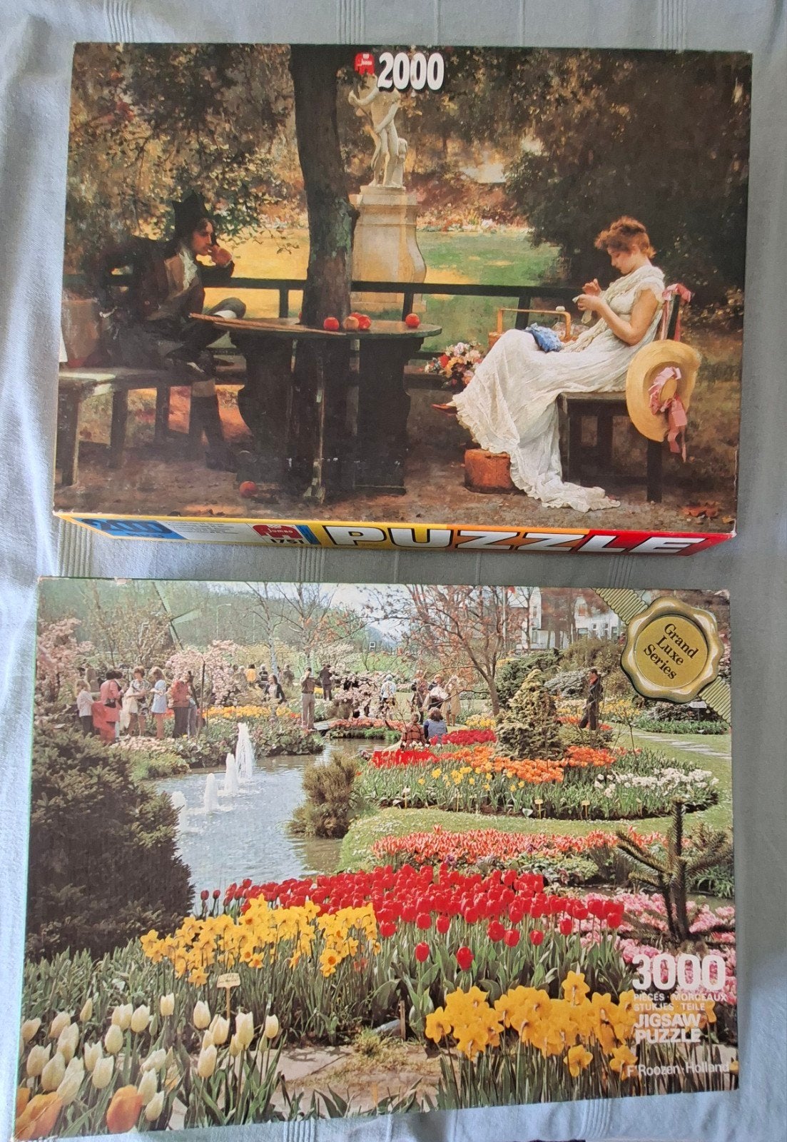 2 Legpuzzels: Keukenhof (3000) & Romantisch Tafereel (2000), Ophalen, Meer dan 1500 stukjes, Gebruikt, Legpuzzel