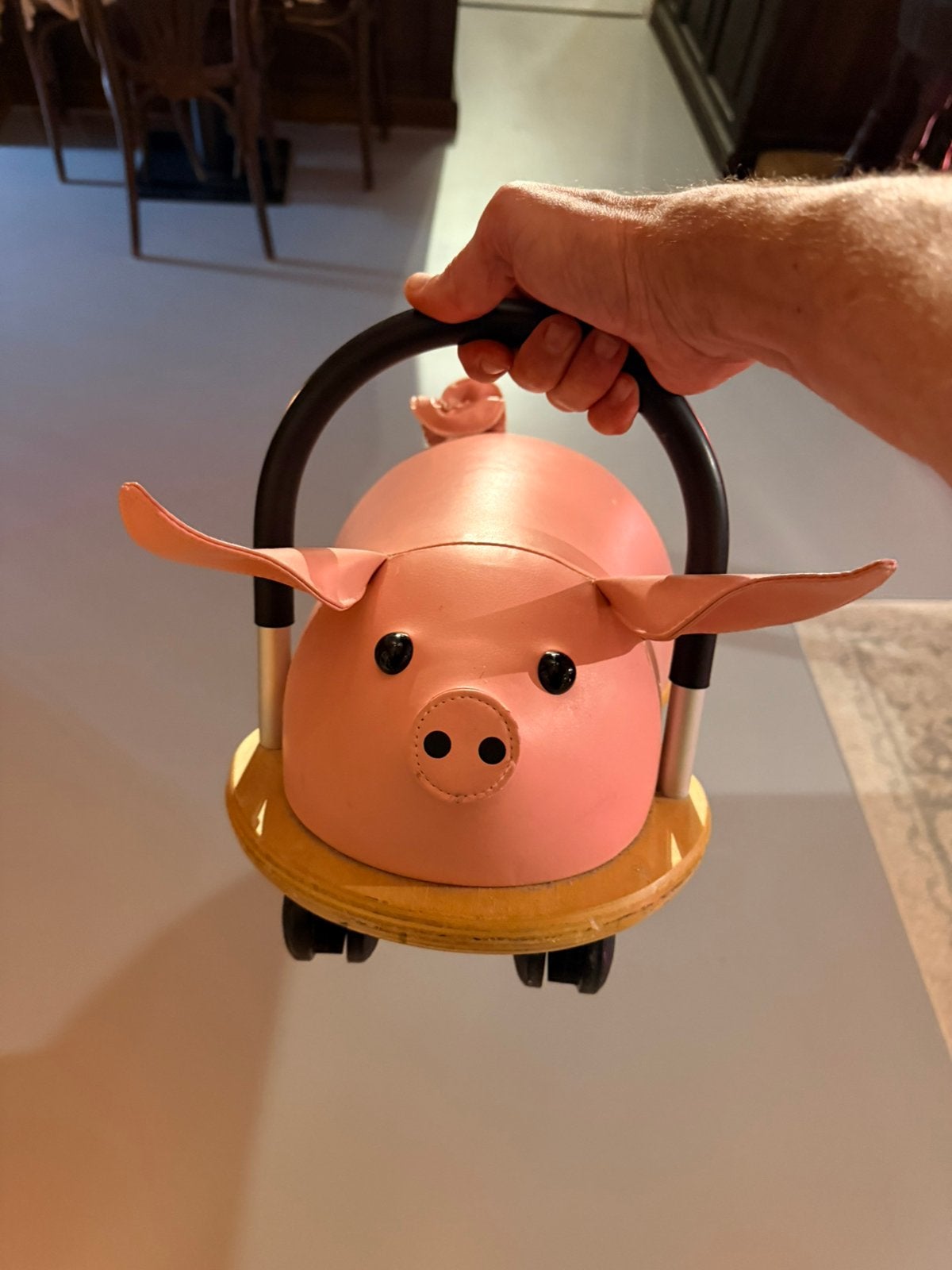 Wheely Bug Biggetje loopwagen voor 2-5 jaar., Ophalen of Verzenden, Zo goed als nieuw