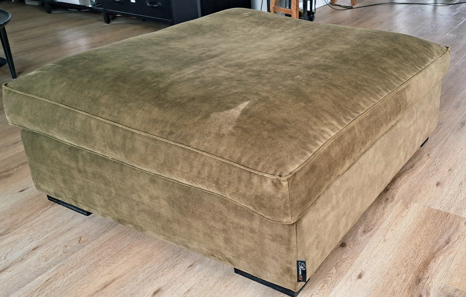 Groene hocker 110x110x45, Room 108, Huis en Inrichting, Ophalen, Overige materialen, Vierkant, 100 tot 125 cm