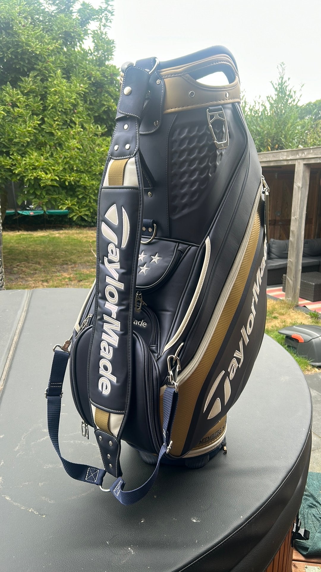 TaylorMade 2022 PGA Championship Staff Bag Limited Edition, Ophalen of Verzenden, Zo goed als nieuw, Tas, Overige merken