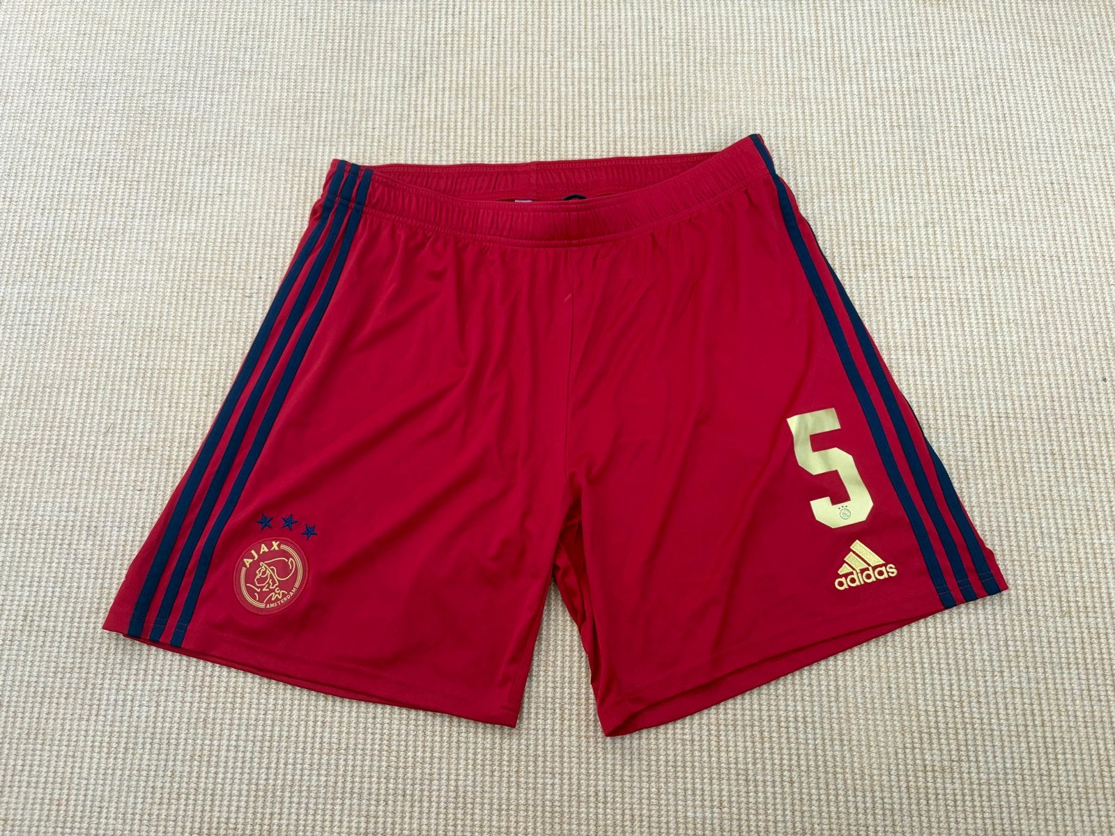 Ajax voetbalbroekje rood maat 2XLmet nummer 5, Ophalen of Verzenden, Overige maten, Rood, Voetbal