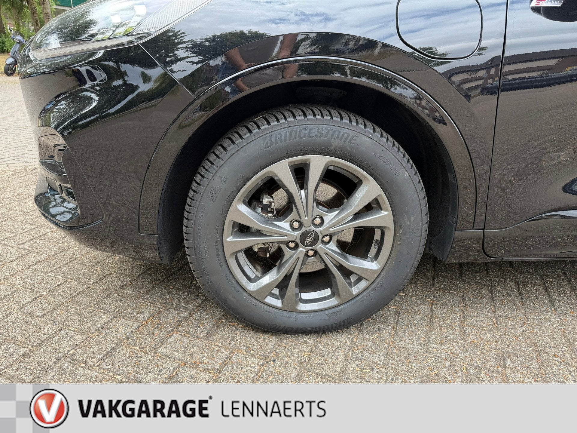 Ford KUGA 2.5 PHEV ST-Line, Panodak, Rijklaarprijs / 12 mnd, Auto's, Gebruikt, 4 cilinders, Zwart, Plug-in hybride