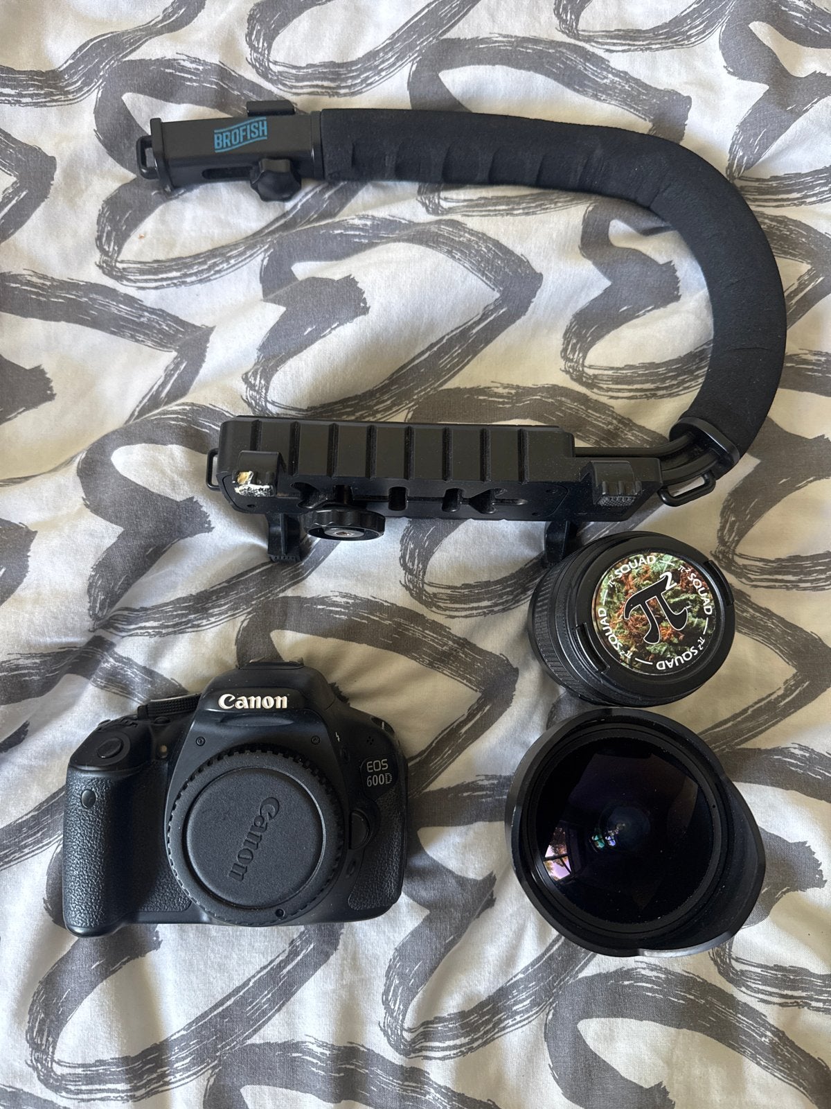 Canon EOS 600D met Samyang 8mm Fisheye en Canon 18-55mm lens, Gebruikt, Canon, Autofocus, Fisheye-lens