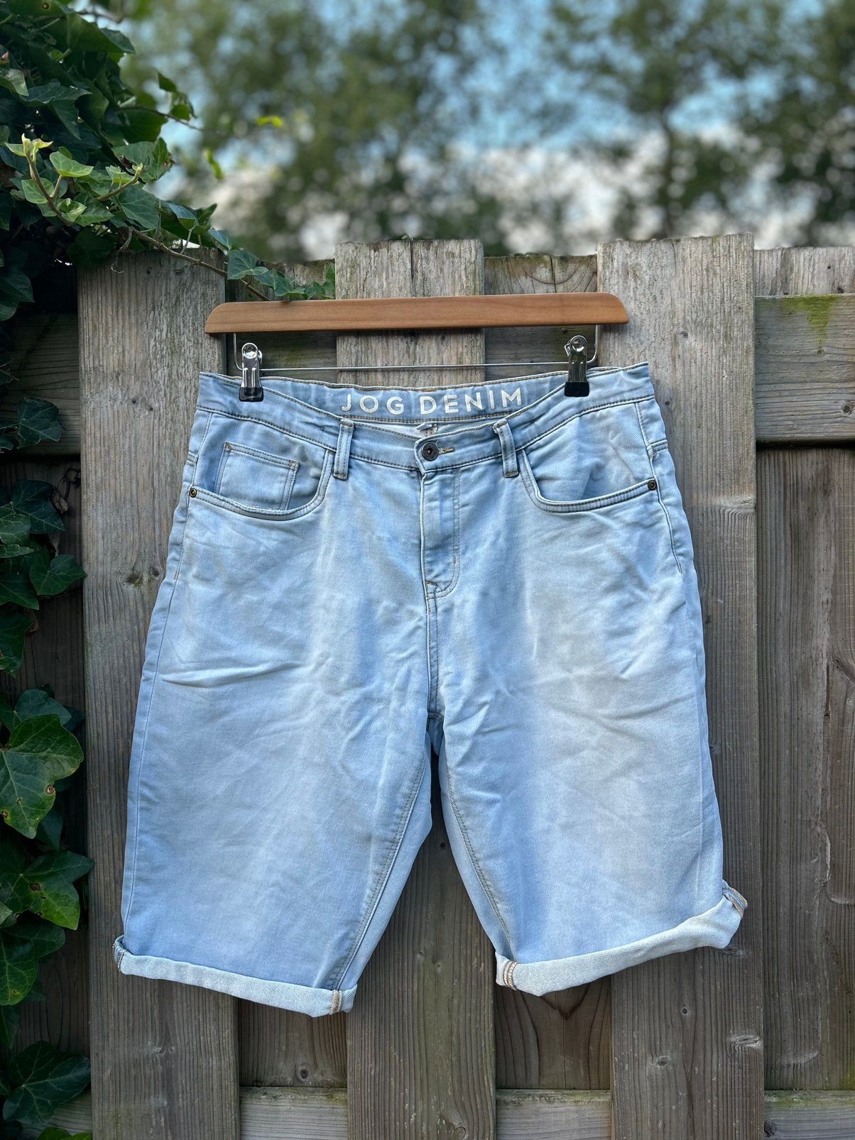 Jog Denim lichtblauwe korte spijkerbroek – maat 182, Ophalen of Verzenden, Zo goed als nieuw, Blauw