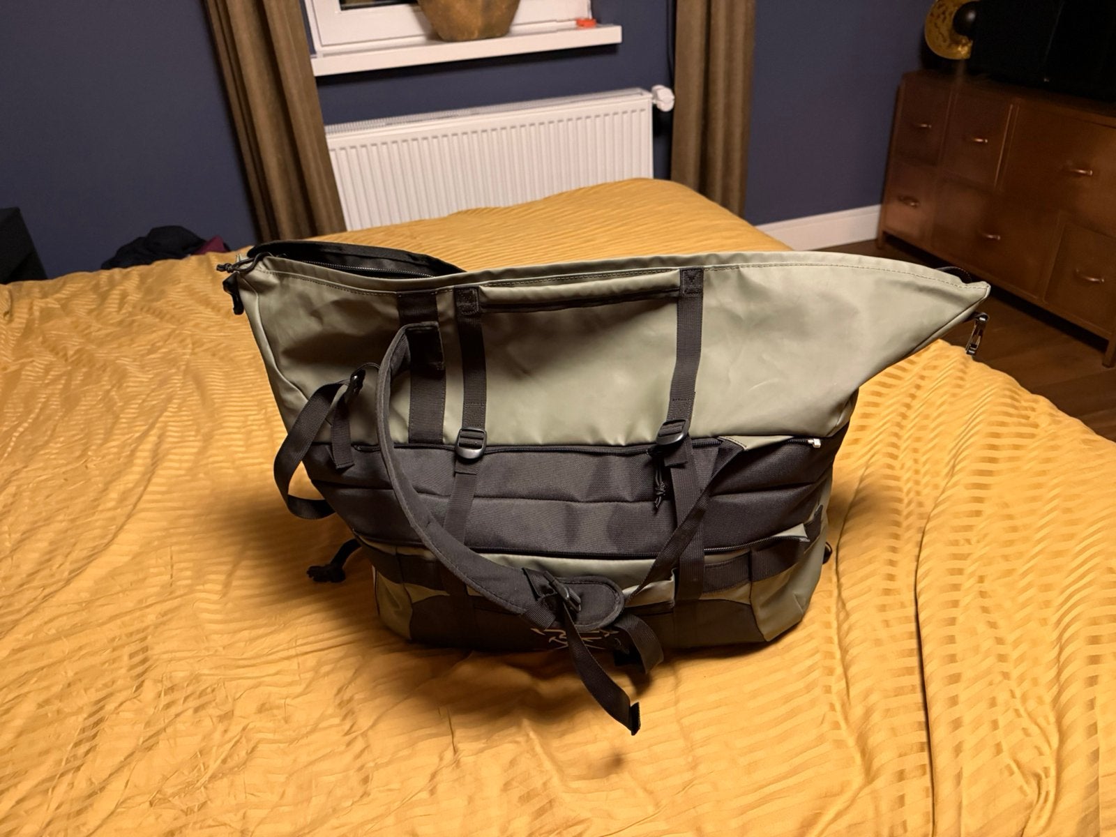 Simonds duffeltas decathlon 40-60lt, Ophalen, 30 cm of meer, Blauw, Nieuw