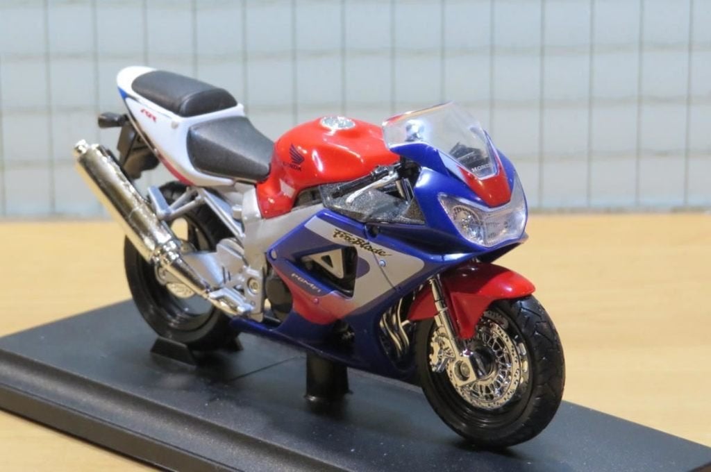 Honda CBR900RR Fireblade 929 tricolore 1:18 12164 Welly, Hobby en Vrije tijd, MayCheong, Nieuw, Ophalen of Verzenden, Motor