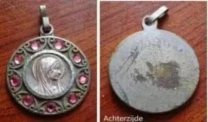 Oude Christelijke medaille met Maria., Verzenden, Overige materialen, Buitenland