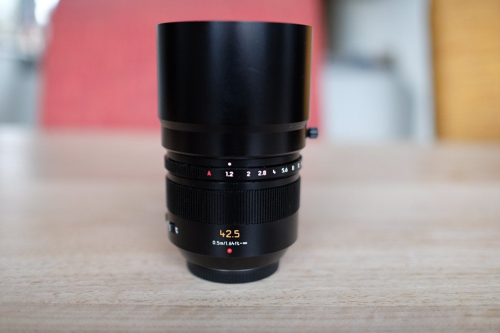 Panasonic Leica 42.5mm F/1.2 DG Nocticron MFT lens, Ophalen of Verzenden, Zo goed als nieuw, Panasonic, Micro Four Thirds