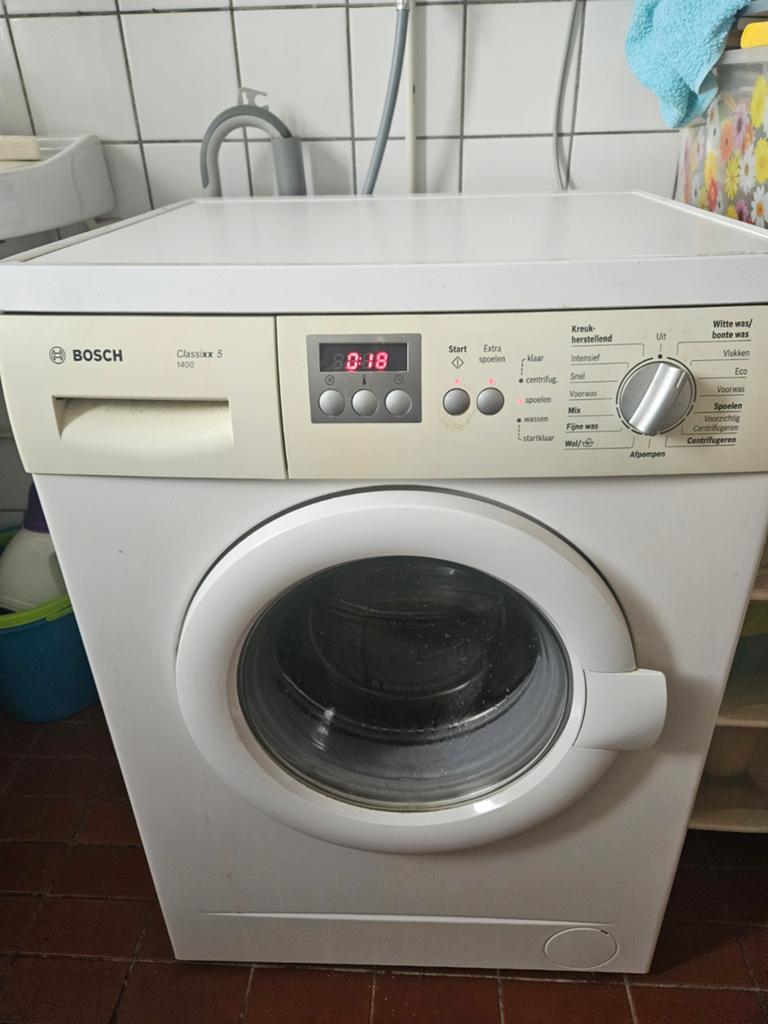 Bosch Classixx 5 1400 wasmachine - werkt nog goed, Witgoed en Apparatuur, Wasmachines, Ophalen of Verzenden, Gebruikt, 1200 tot 1600 toeren