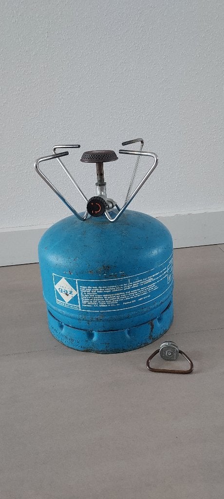 Campinggaz gasfles met enkele gaspit, Ophalen, Gebruikt