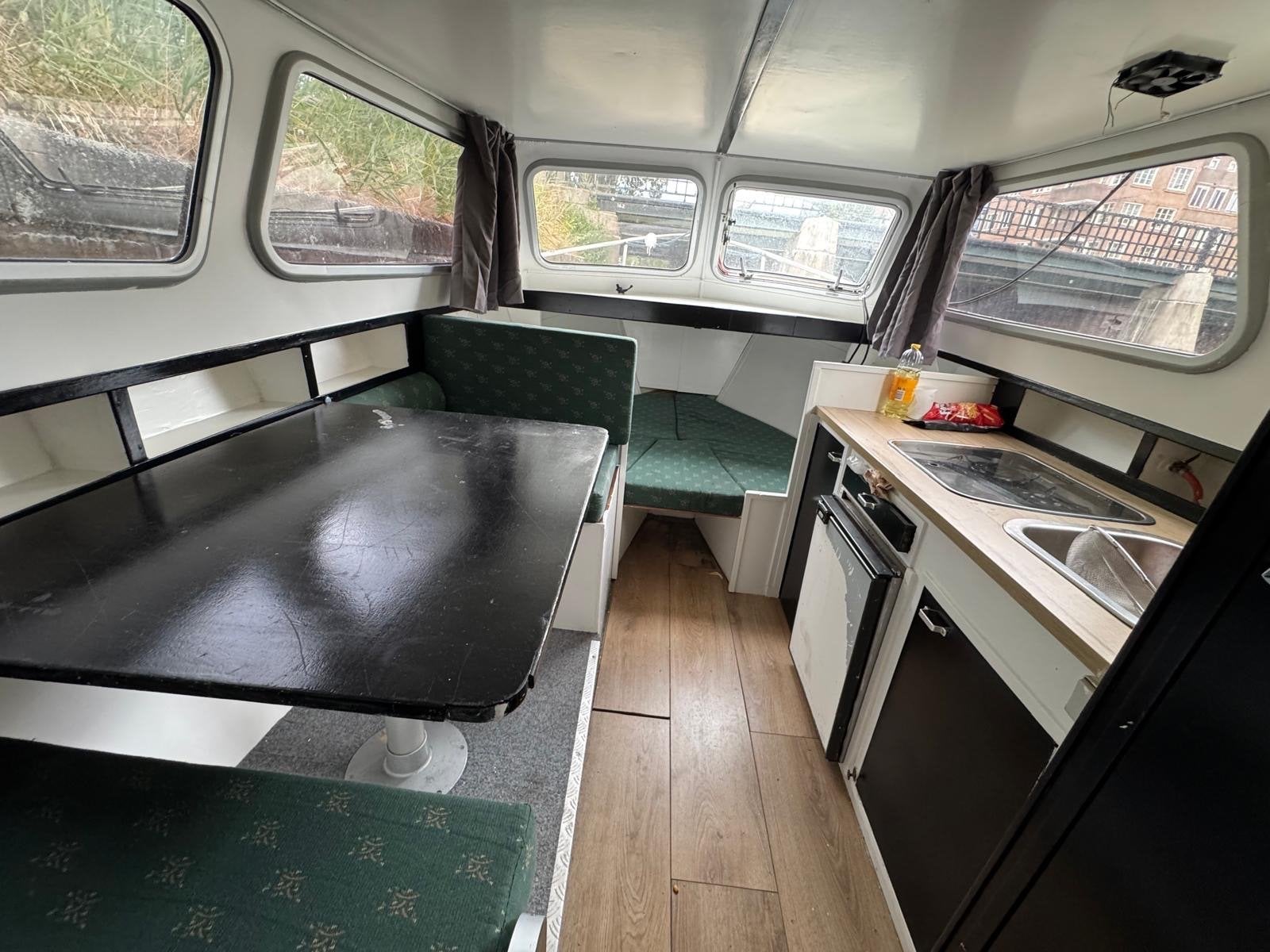 weekend boat, Ophalen