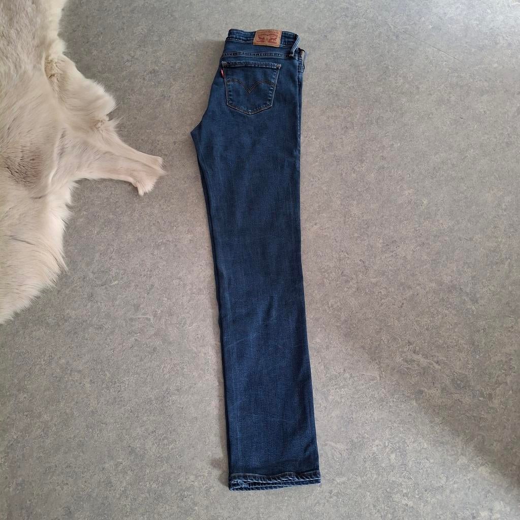 Levis 712 slim maat 28 x 32, Ophalen of Verzenden, Zo goed als nieuw, Blauw, W28 - W29 (confectie 36)