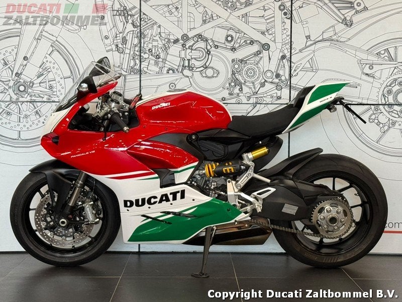 Ducati PANIGALE V2 (bj 2022), Sport, Meer dan 35 kW, 955 cc, Gebruikt