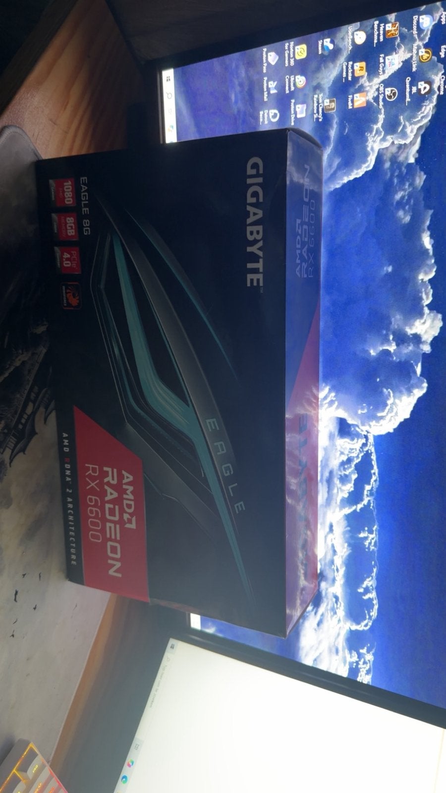 GIGABYTE EAGLE, Ophalen, AMD, GDDR6, Zo goed als nieuw