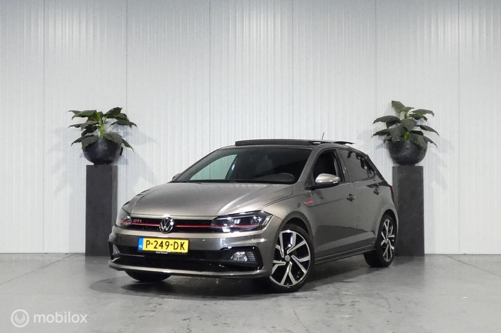 Volkswagen Polo 2.0 TSI GTI pano automaat navi carplay, Gebruikt, Euro 6, 4 cilinders, 1984 cc