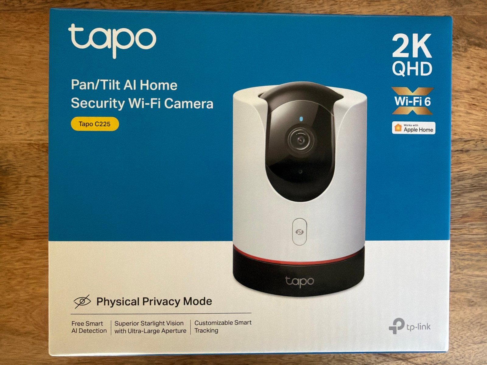 Tapo C225 Beveiligingscamera 2K QHD nieuw in doos, Ophalen of Verzenden, Nieuw, Binnencamera