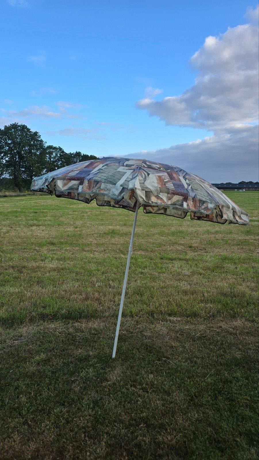 Originele Vintage Parasol met Patchwork Design Ø 180 cm, Tuin en Terras, Verstelbaar, Ophalen of Verzenden, Zo goed als nieuw