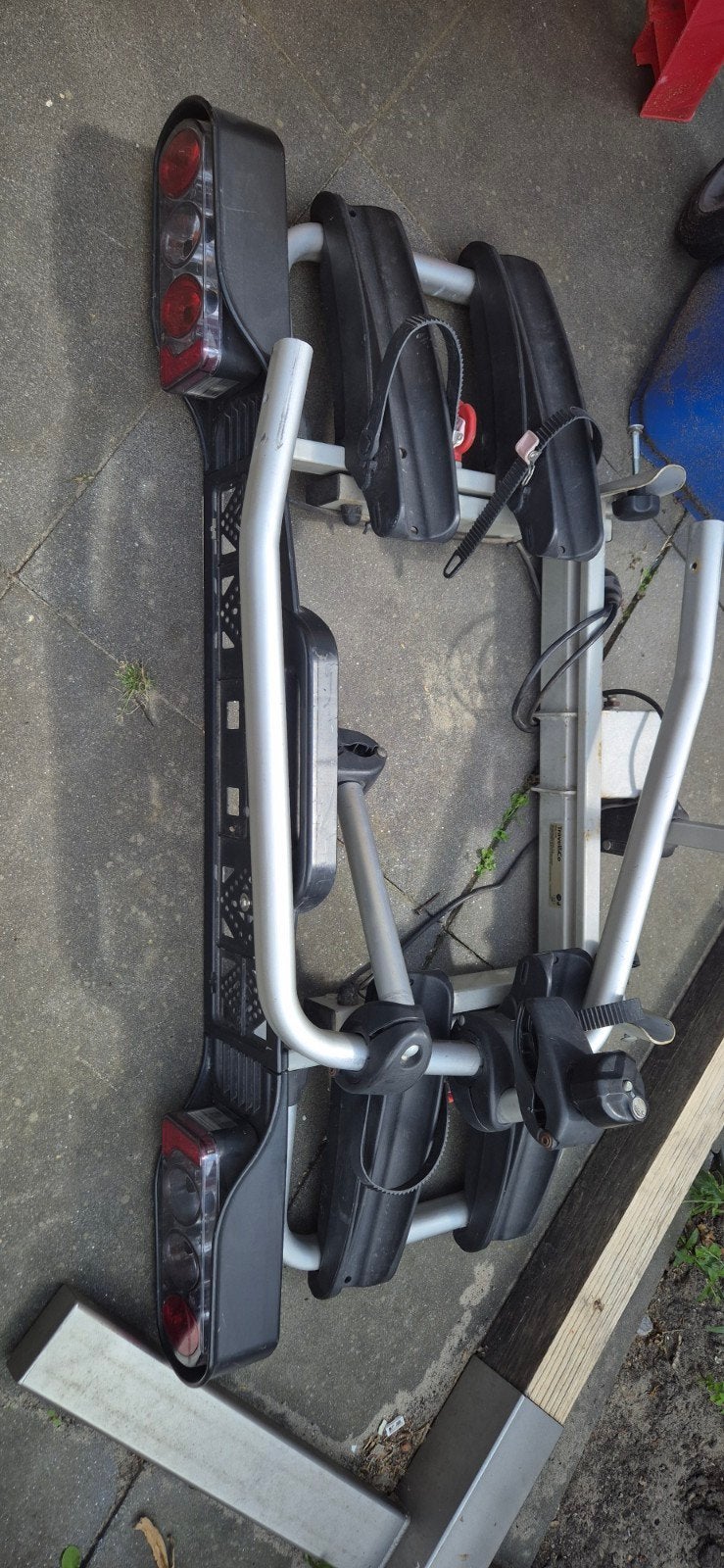 Stevige fietsendrager met 60 kg draagvermogen, Auto diversen, Ophalen of Verzenden, Gebruikt, Trekhaakdrager