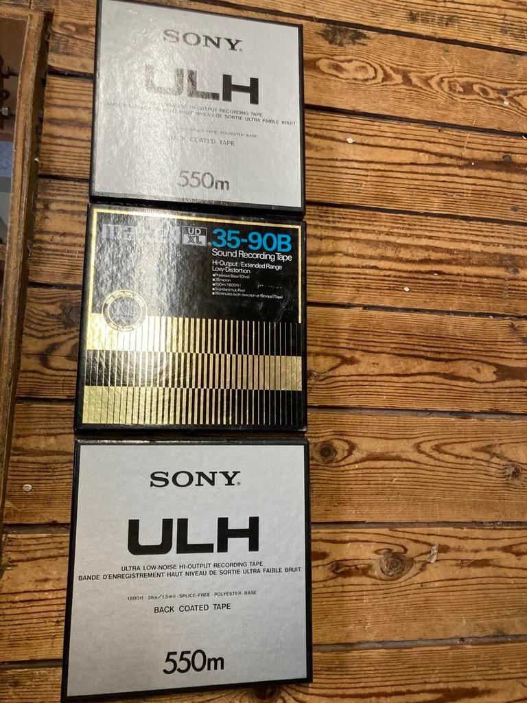 Sony ULH -7-550-BL en Maxell 35-90B tape reel, Audio, Tv en Foto, Bandrecorders, Ophalen of Verzenden