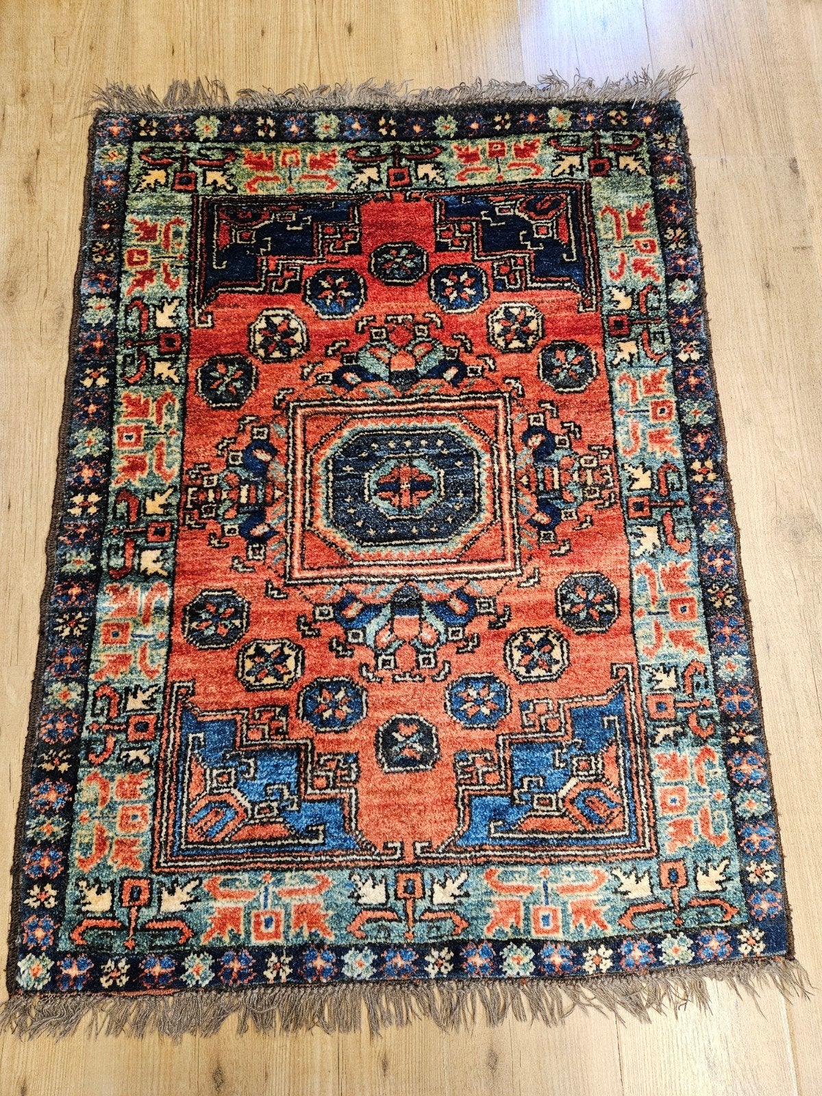 Vintage handgeknoopt oosters tapijt kazak 123x86, Info@SlatsAntiek.nl, Tweedehands, 100 tot 150 cm, Perzisch