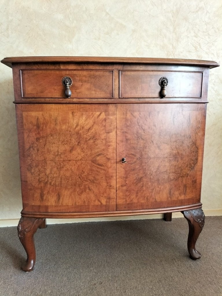 Bowfront dressoir, Antiek en Kunst, Antiek | Meubels | Kasten, Ophalen
