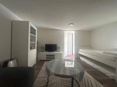Zelfstandige studio te huur || Utrecht, Huizen en Kamers, 20 tot 35 m², Utrecht