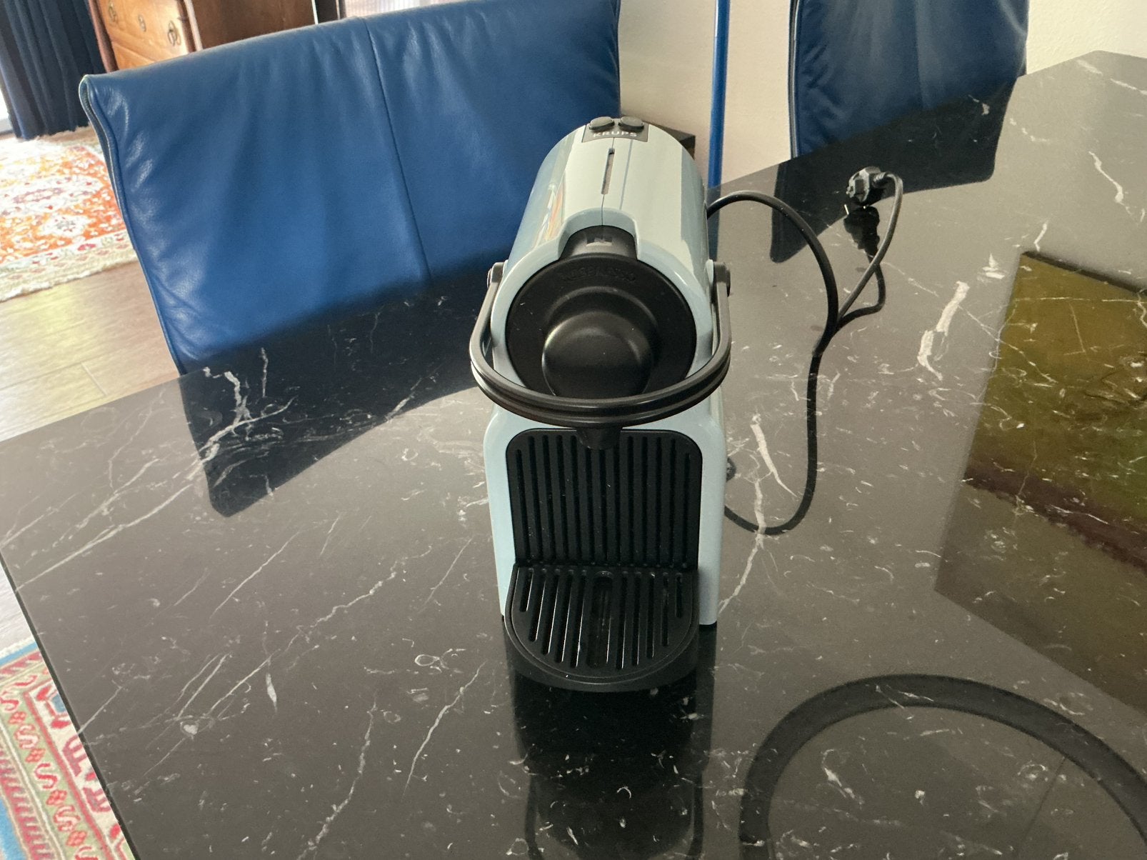 Nespresso apparaat Krups lichtblauw