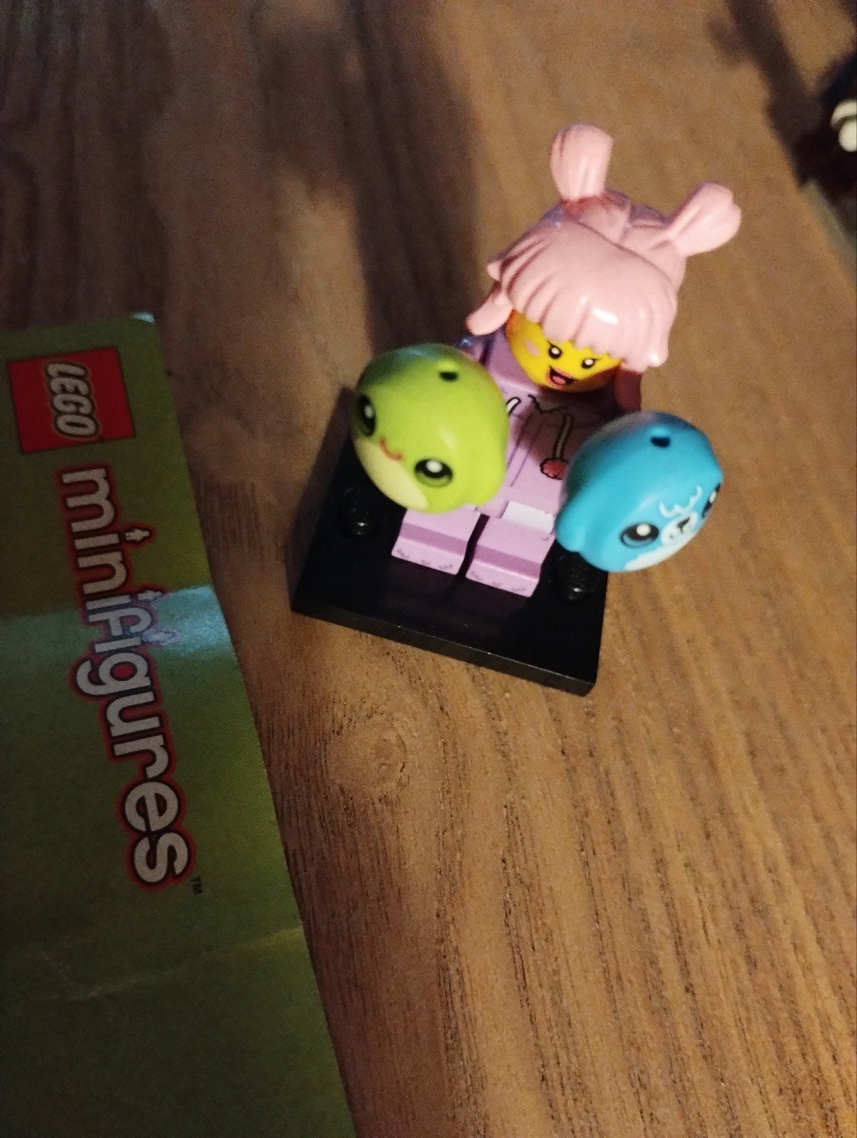 Lego Minifiguur uit series 27, Lego, Ophalen of Verzenden, Zo goed als nieuw, Minifiguren serie