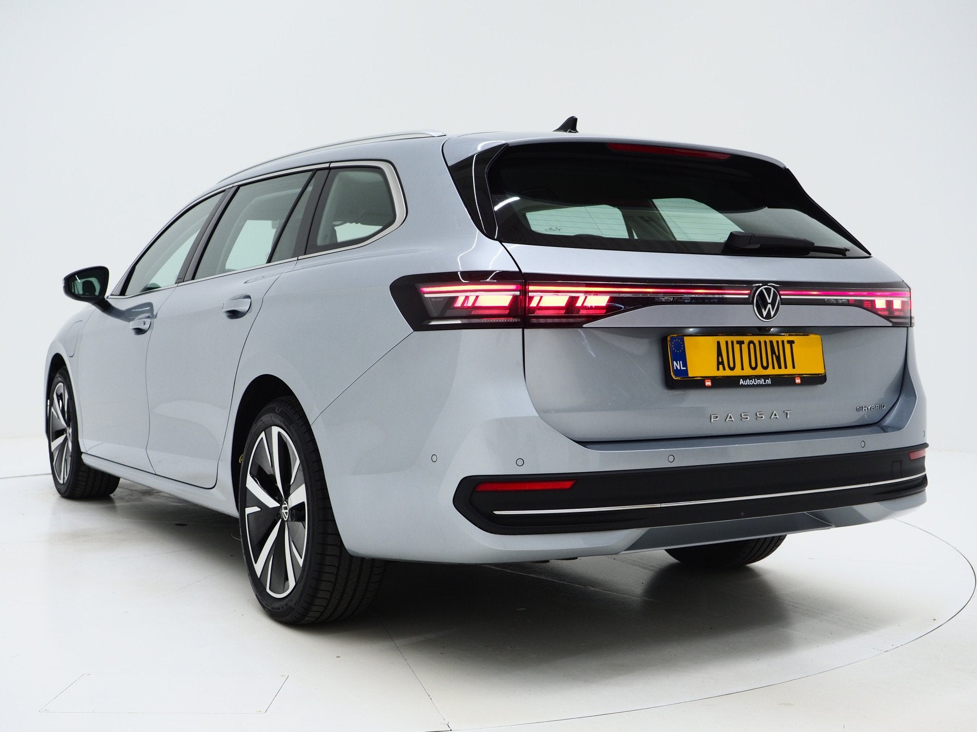 Volkswagen Passat Variant 1.5 eHybrid 204PK | Leder/Alcantar, Auto's, 77 km/l, Euro 6, Plug-in hybride, Grijs