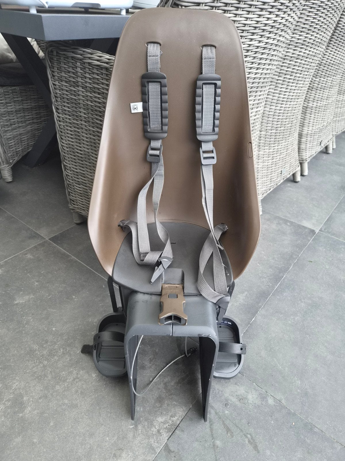 Urban Iki Achterzitje Bruin met Adapter, Ophalen, Achterzitje, Urban Iki, Gebruikt