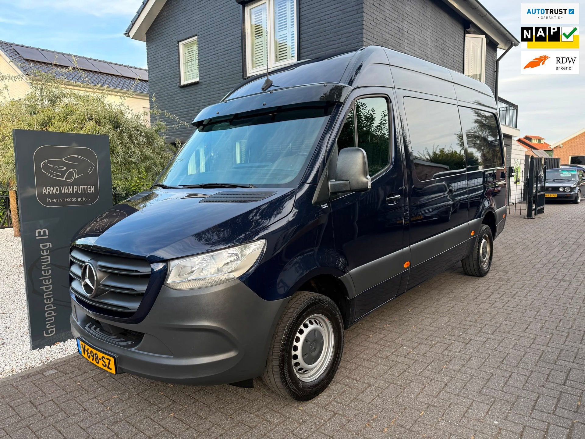 Mercedes-Benz Sprinter 316 CDI L2H2 /5-Persoons /Camera /350, Auto's, Gebruikt, Euro 6, 4 cilinders, 163 pk