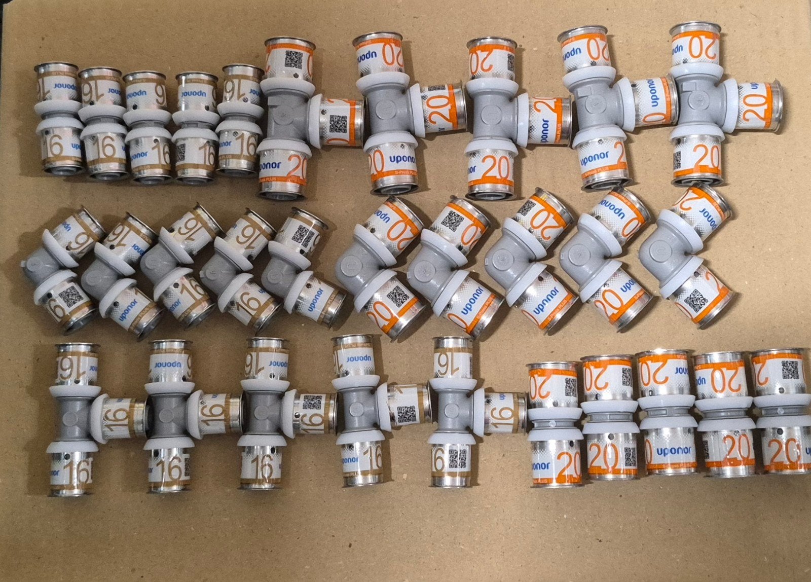 100 stuks Uponor Koppelingen 16mm en 20mm NIEUW, Minder dan 30 cm, Overige typen, Nieuw, Minder dan 60 cm