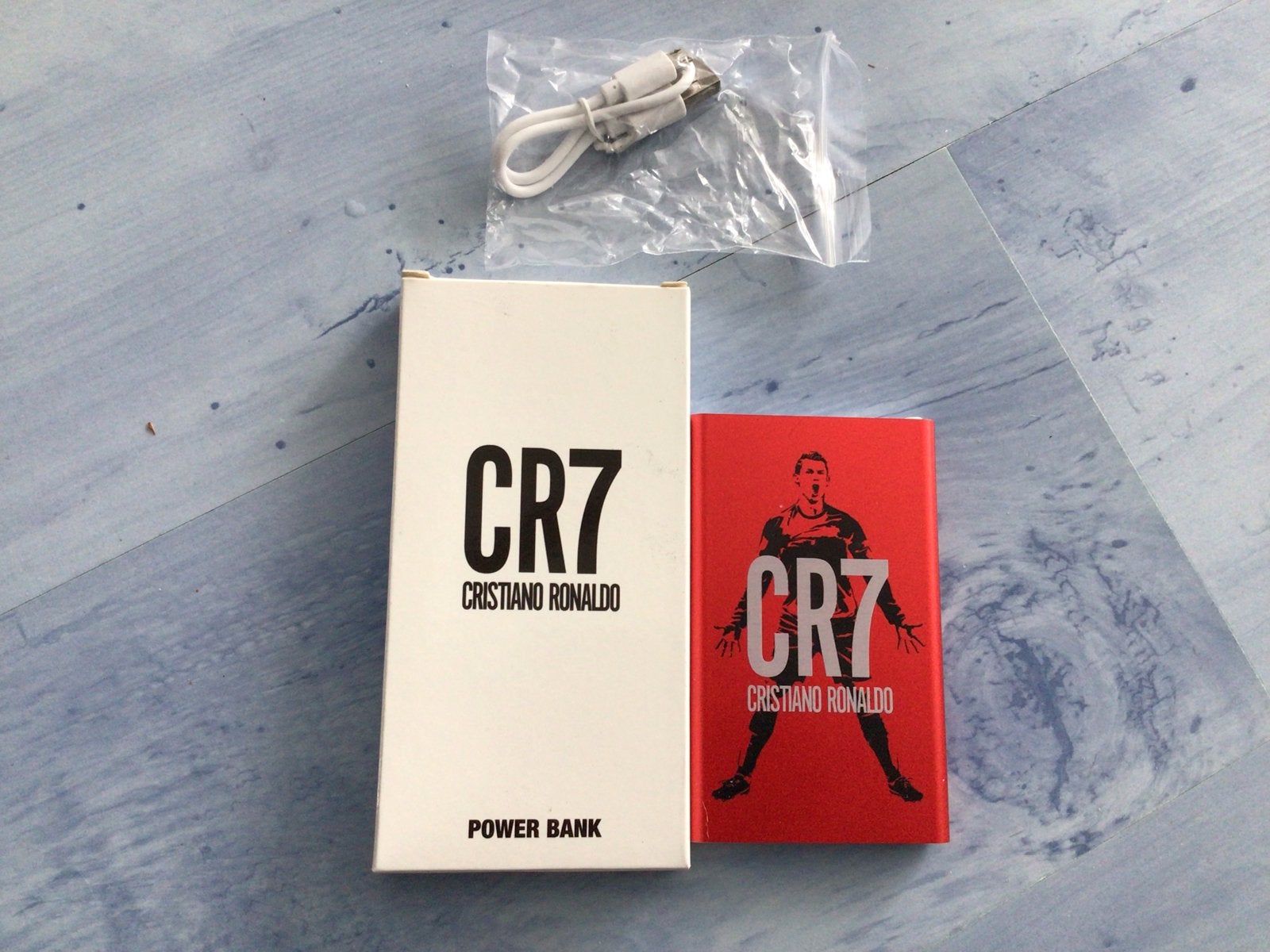 Nieuwe Cristiano Ronaldo CR7 Powerbank 2000mAh, Ophalen of Verzenden, Nieuw