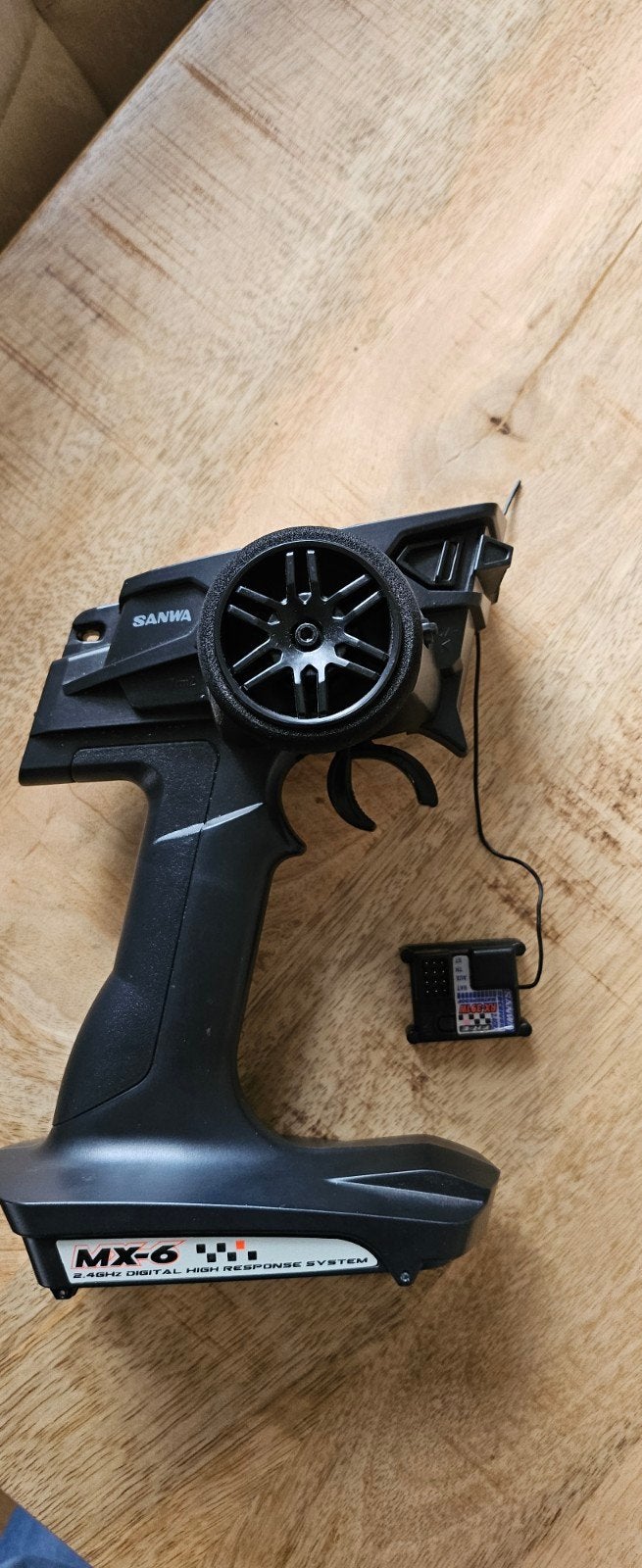 Sanwa MX-6 2.4GHz afstandsbediening met ontvanger, Hobby en Vrije tijd, Ophalen of Verzenden, Zo goed als nieuw, Onderdeel