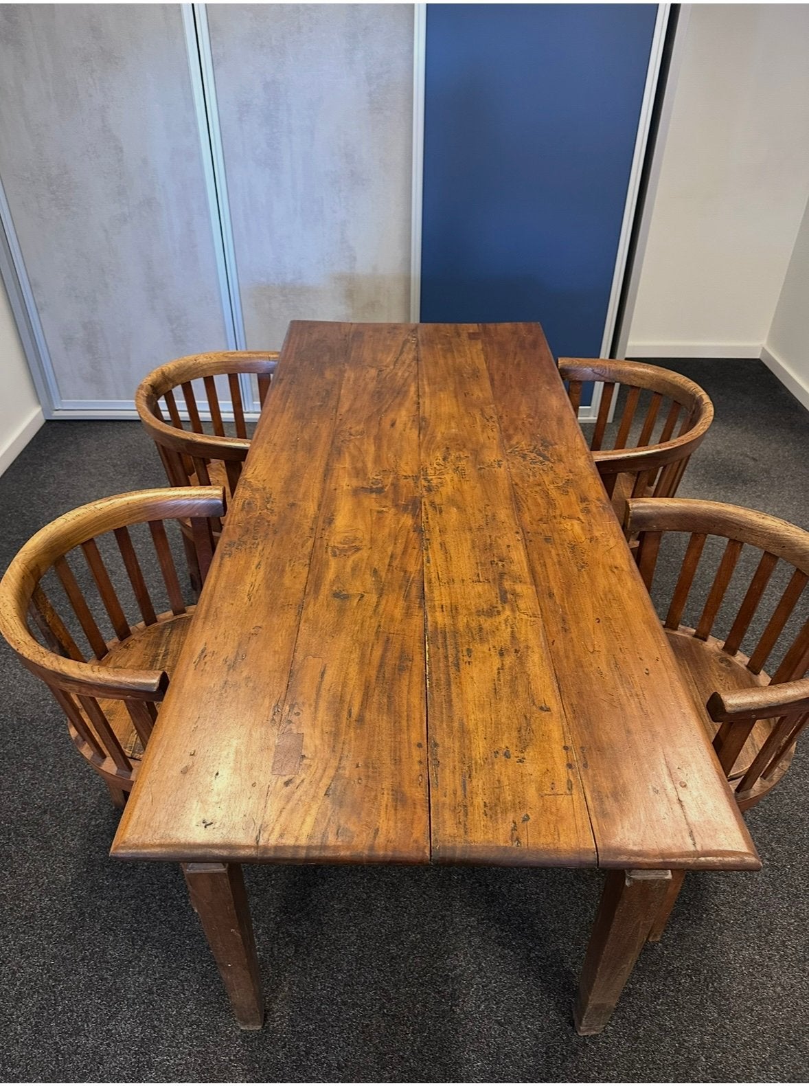 Eettafel en 4 stoelen, Huis en Inrichting, Ophalen, Zo goed als nieuw, 4 tot 6 stoelen