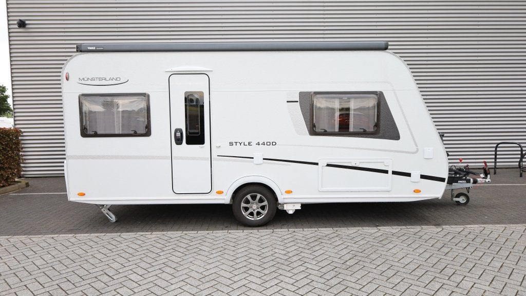 LMC Style 440 D Mover + Dakluifel, Caravans en Kamperen, Rondzit, Bedrijf, Schokbreker, Overige typen
