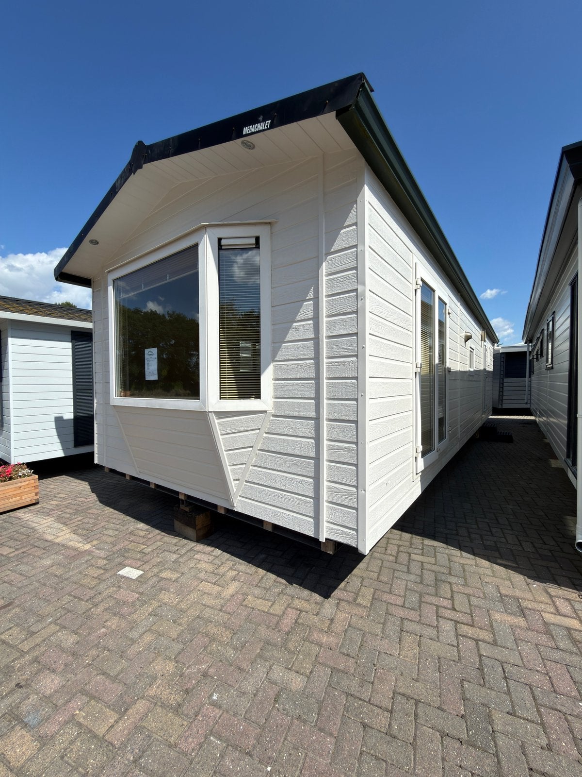 Te koop: Instapklaar chalet 11,50x4,00 meter | 3 slaapkamers, Tot en met 3