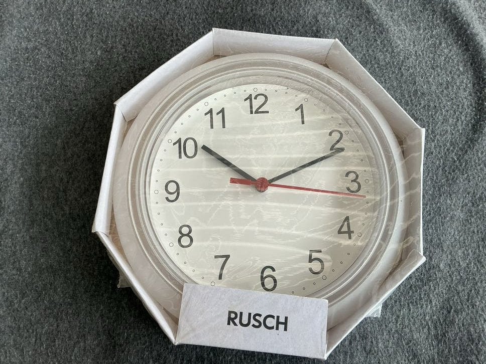 Wandklok Ikea Rusch, Huis en Inrichting, Woonaccessoires | Klokken, Wandklok, IKEA, Vintage, Analoog