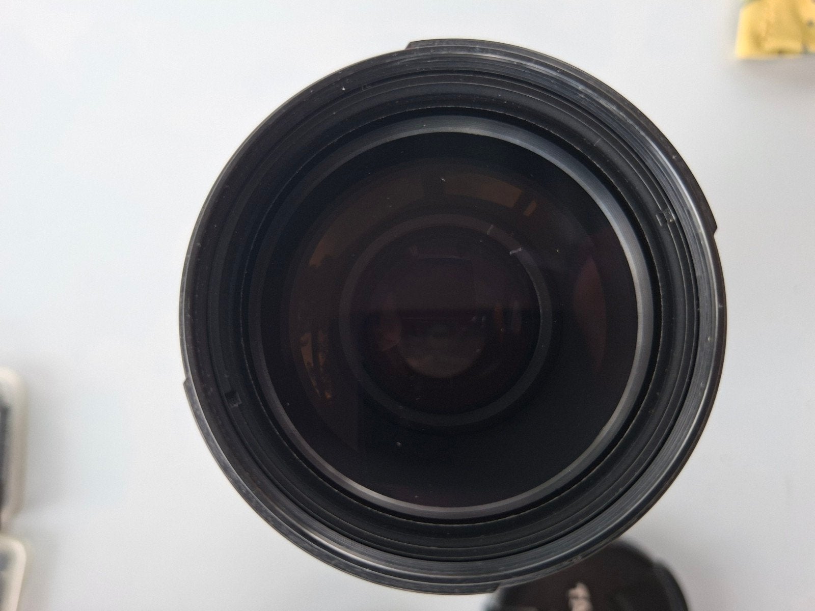 Tamron 70-300mm Telelens met UV filter en zonnekap, Ophalen of Verzenden