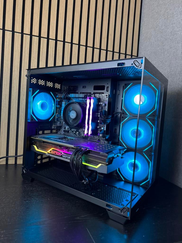 Mooie en snelle gaming pc! Ryzen 5 5600x, RTX 3070!, Spelcomputers en Games, Games | Pc, Zo goed als nieuw, 1 speler, Vanaf 12 jaar