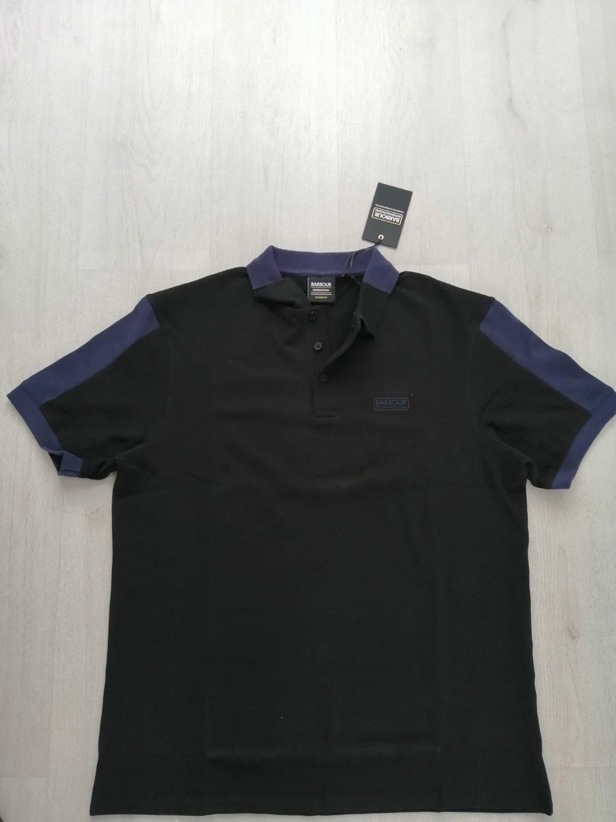Nieuwe Barbour International Polo Met Prijskaartje, Barbour, Zwart, Ophalen of Verzenden, Maat 56/58 (XL)