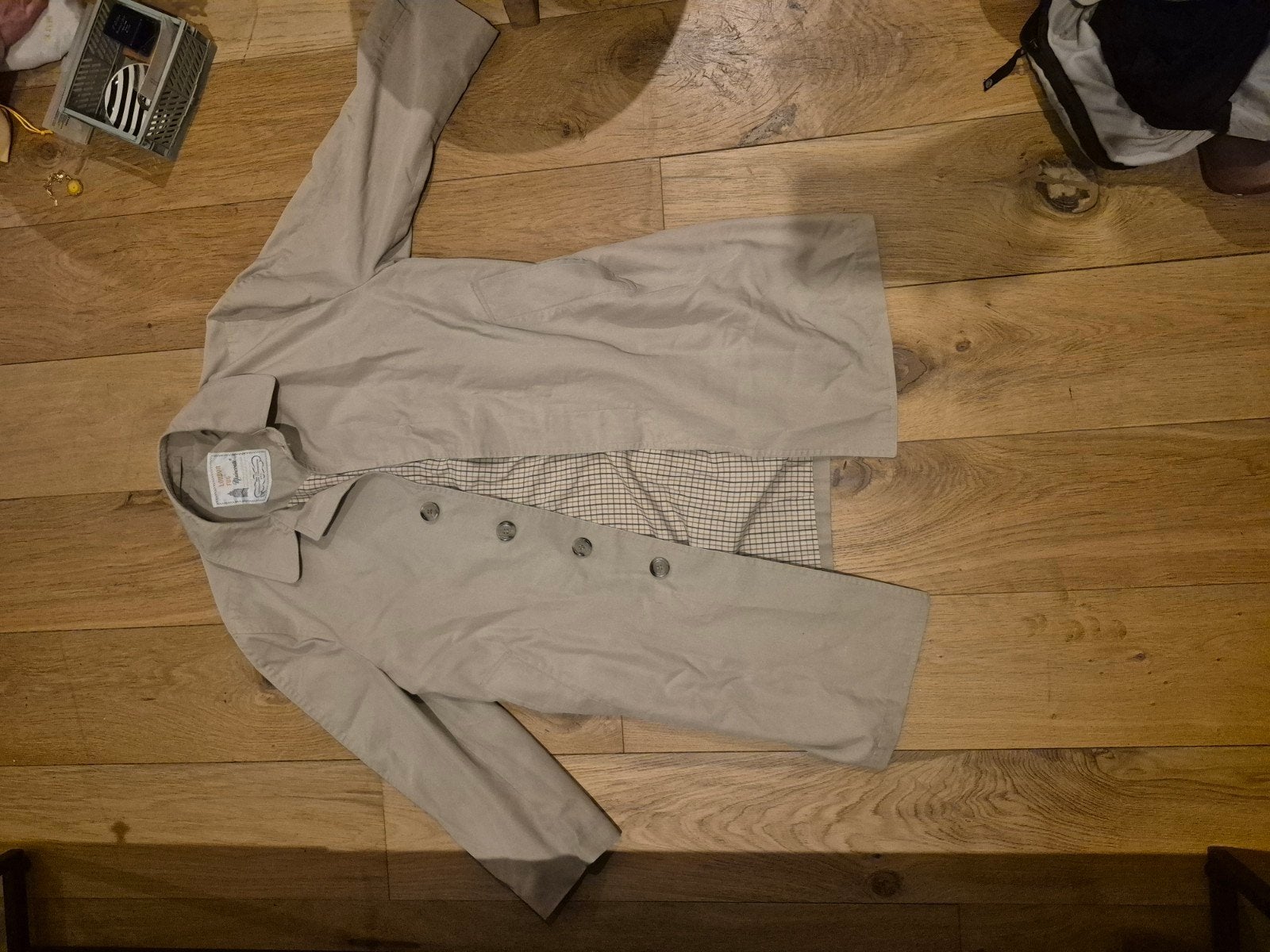 London Fog bruine jas, Kleding | Dames, Maat 38/40 (M), Beige, Ophalen of Verzenden, Zo goed als nieuw