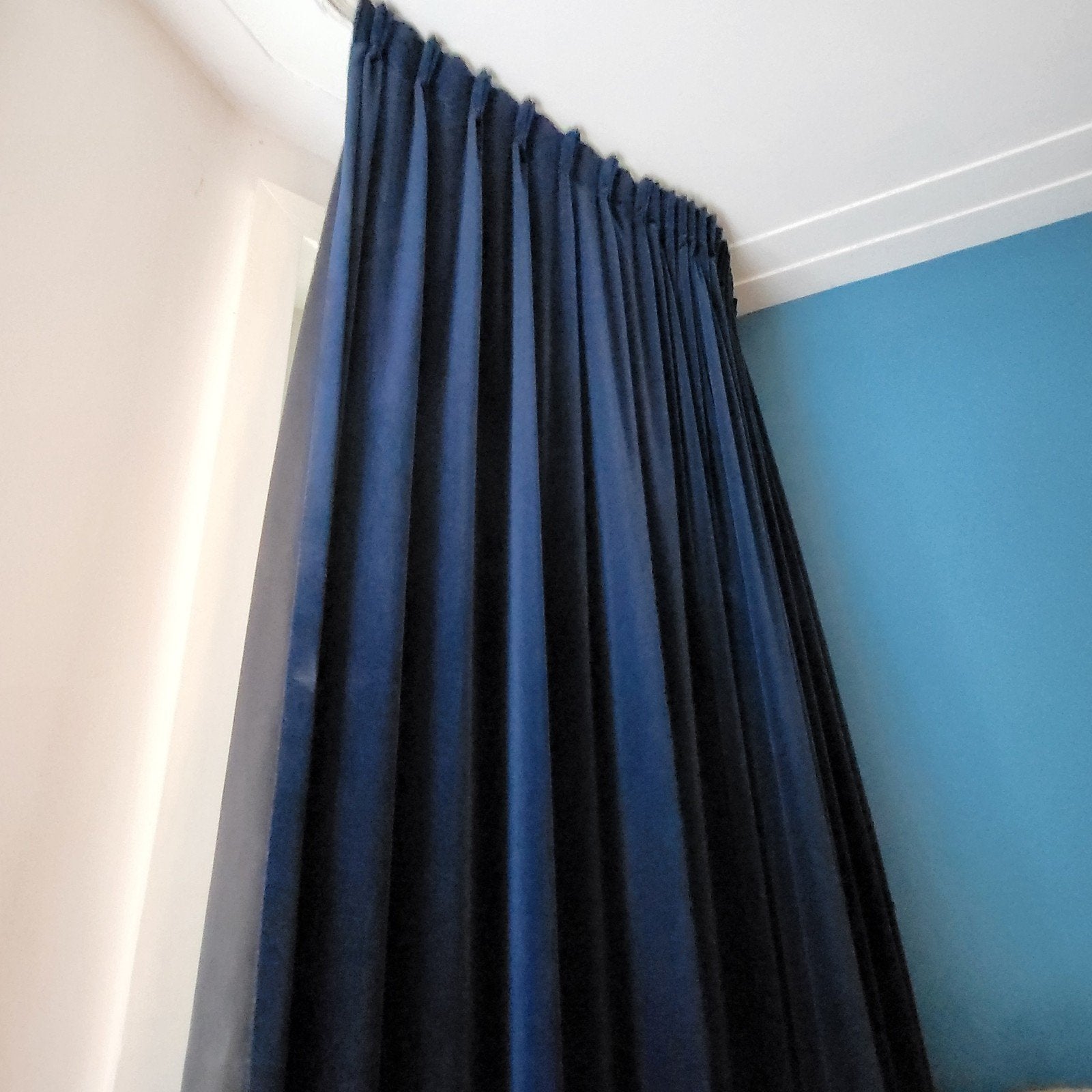 Koninklijk blauwe fluwelen gordijnen, verduisterend, Ophalen, Gebruikt, 200 cm of meer, 200 cm of meer