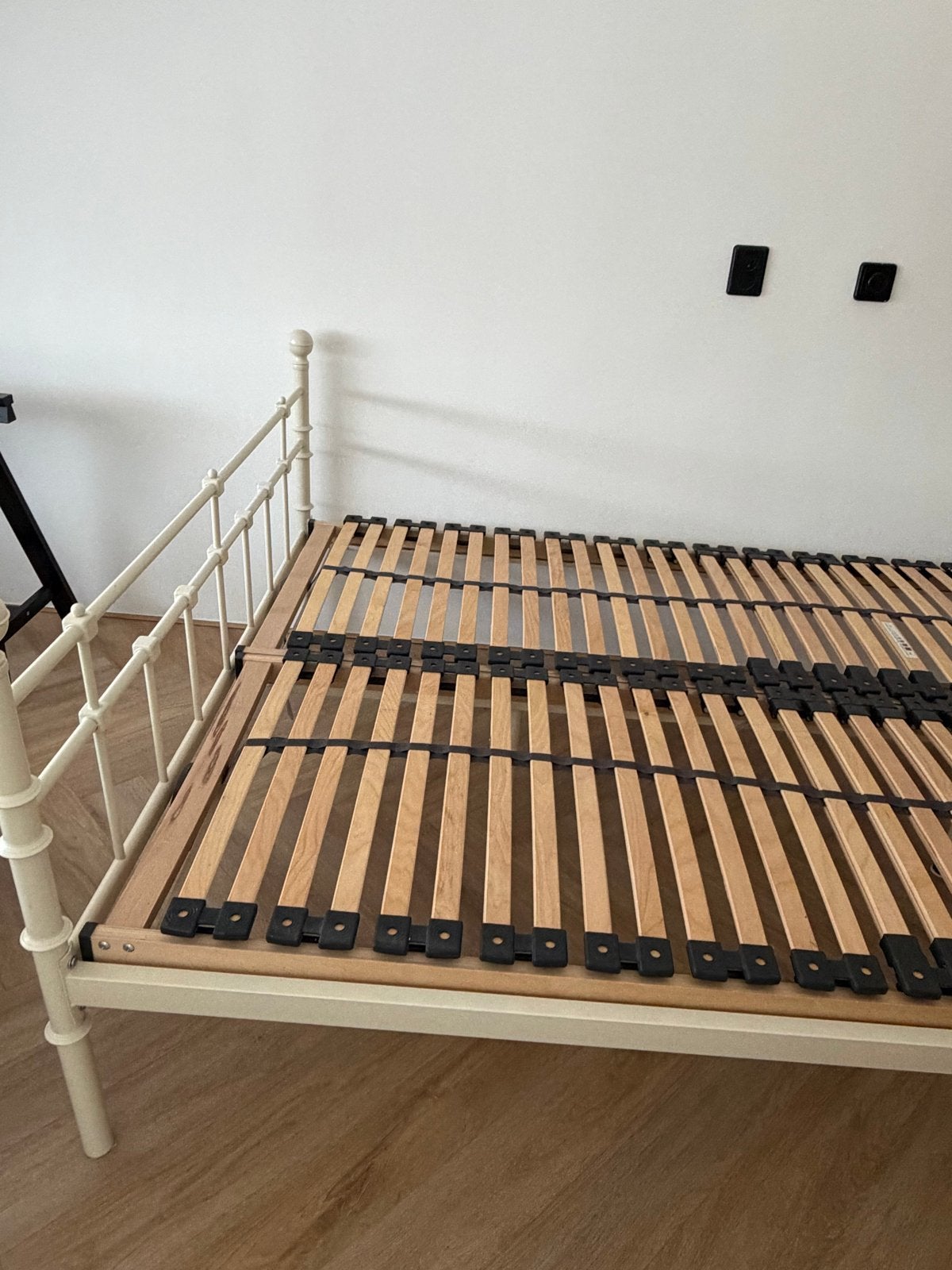 Tweepersoonsbed met lattenbodem - Wit metaal, Ophalen, Gebruikt, Wit, Tweepersoons
