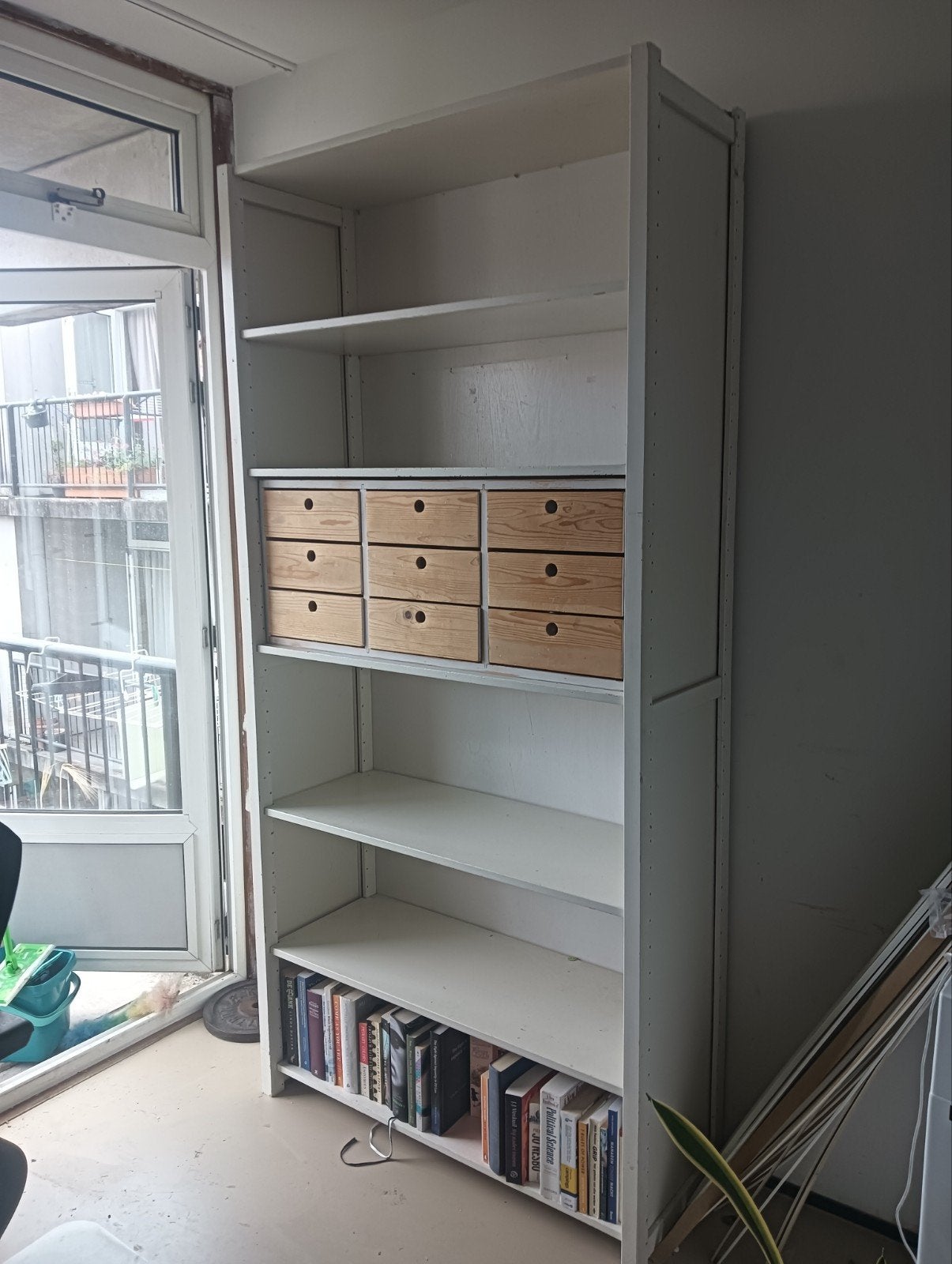 -moet snel weg- Witte Lundia boekenkast met lades, Huis en Inrichting, Kasten | Boekenkasten, Ophalen, Met plank(en), Gebruikt