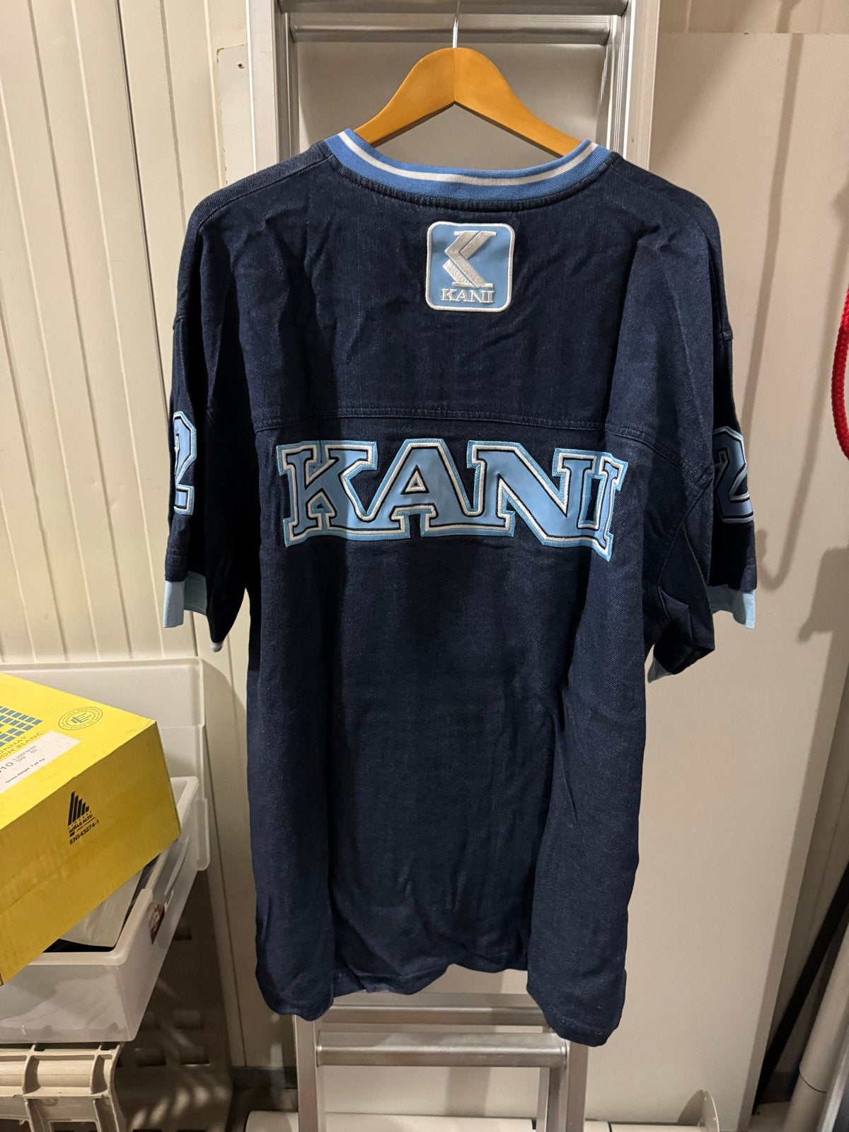 Karl Kani Vintage Denim Jersey Maat XL, Ophalen of Verzenden, Zo goed als nieuw, Maat 52/54 (L), Blauw